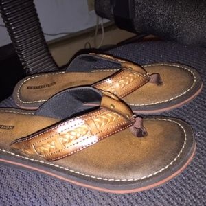 New Clark's sandals